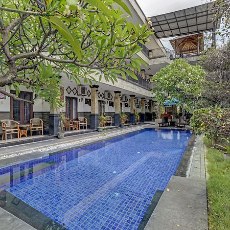Legian Super Oyo 3904 Kiki Residence Bali מראה חיצוני תמונה