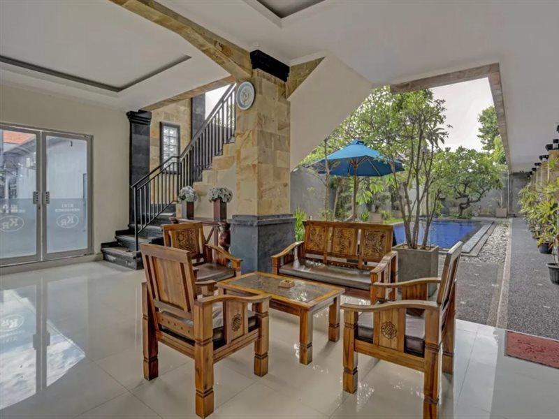 Legian Super Oyo 3904 Kiki Residence Bali מראה חיצוני תמונה