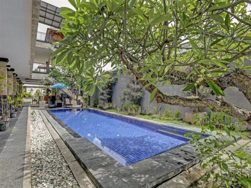 Legian Super Oyo 3904 Kiki Residence Bali מראה חיצוני תמונה